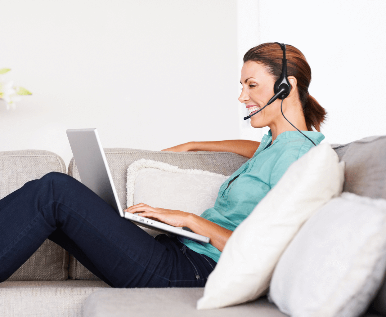 Lee más sobre el artículo Teletrabajo: Guía de Cómo Trabajar a distancia en la Empresa