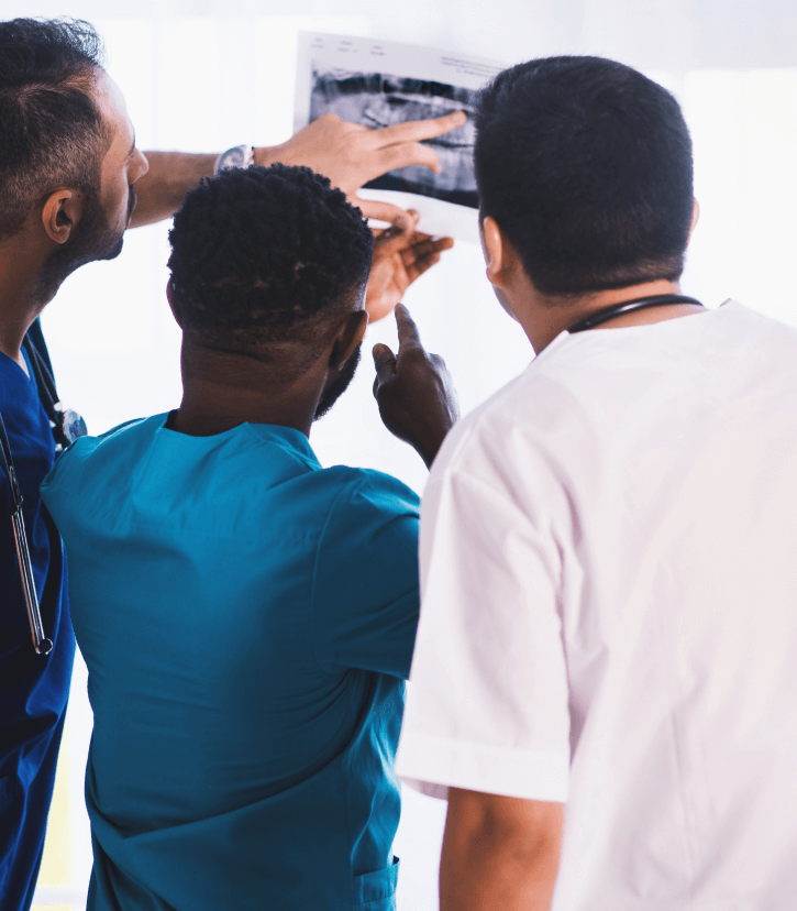 Lee más sobre el artículo 5 Estrategias Esenciales para Gestores de Contact Center en el Sector de la Salud