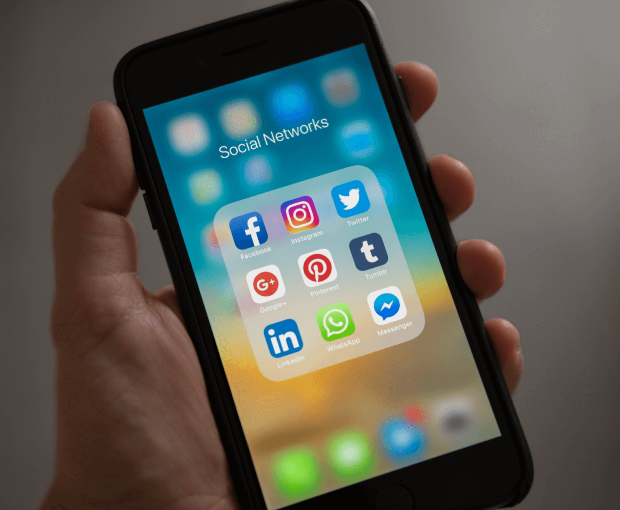 Lee más sobre el artículo Redes sociales